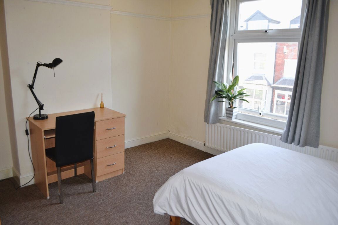 154 Dawlish Road, B29 7AR Image 9