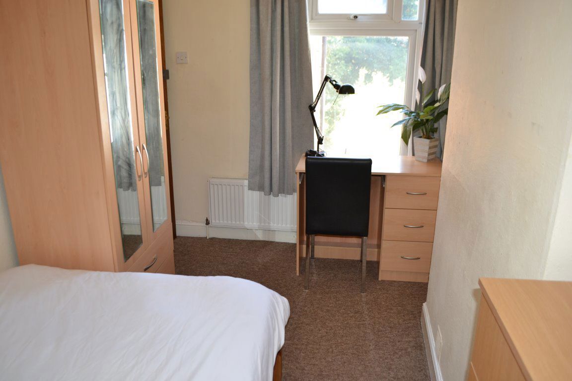 154 Dawlish Road, B29 7AR Image 12