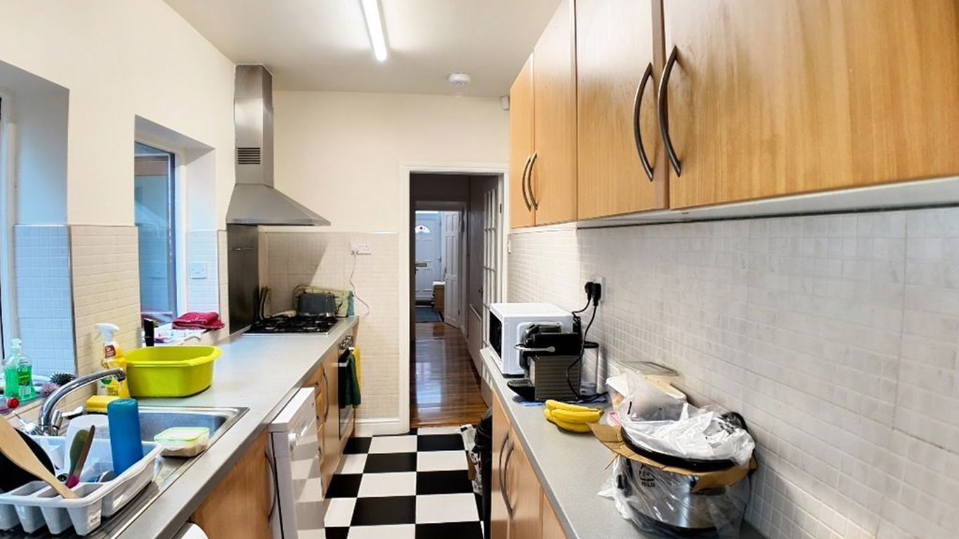 77 Kitchener Road, B29 7QE Image 2