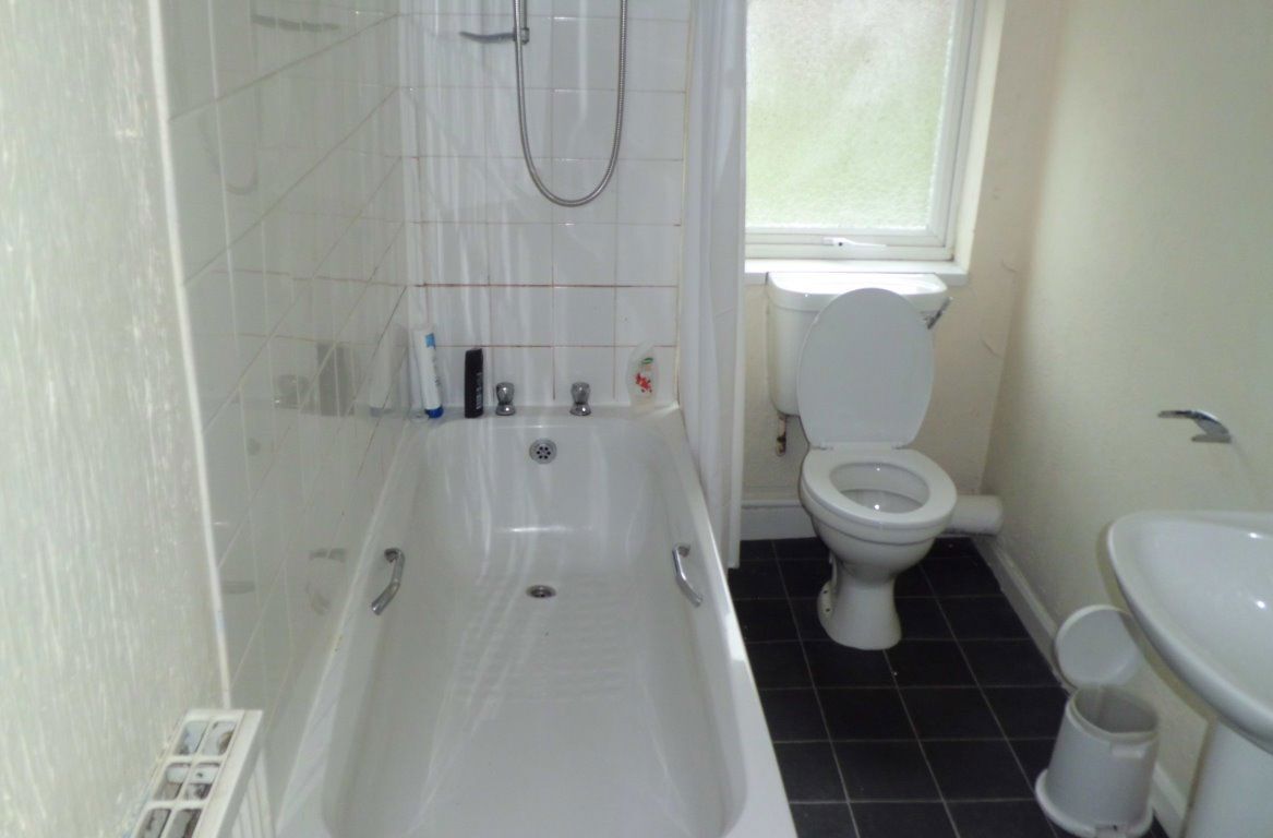 7 Dawlish Road, B29 7AF Image 8