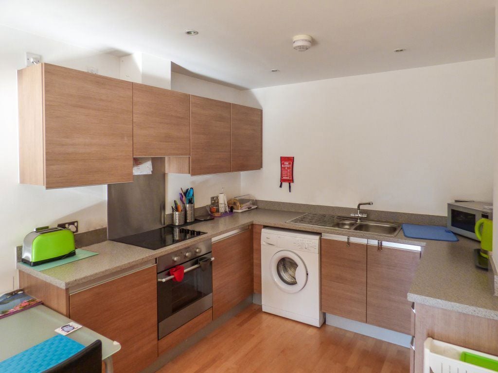 Apt 17 Dain Court, B29 6BD Image 6
