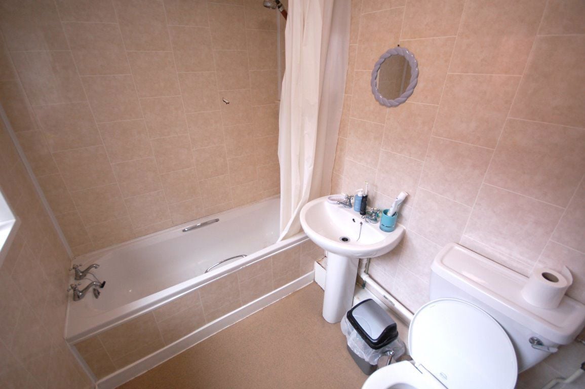 17 Dawlish Road, B29 7AF Image 8