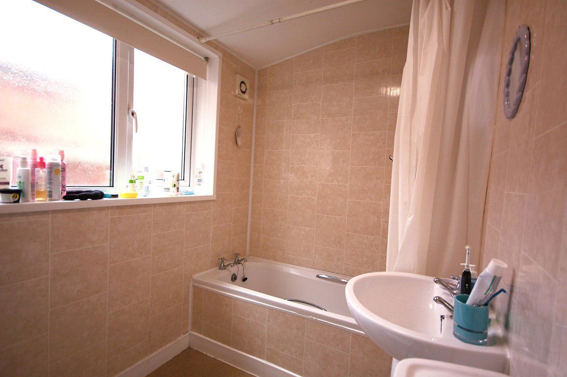 17 Dawlish Road, B29 7AF Image 9