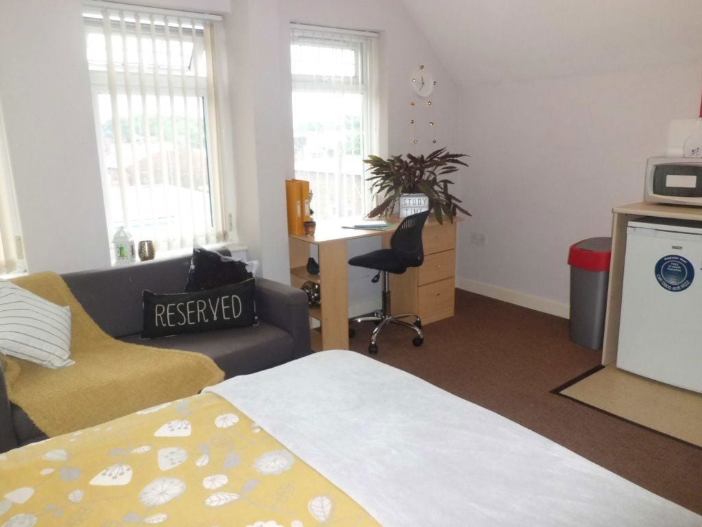 F10 Bournbrook House, B29 6BD Image 3