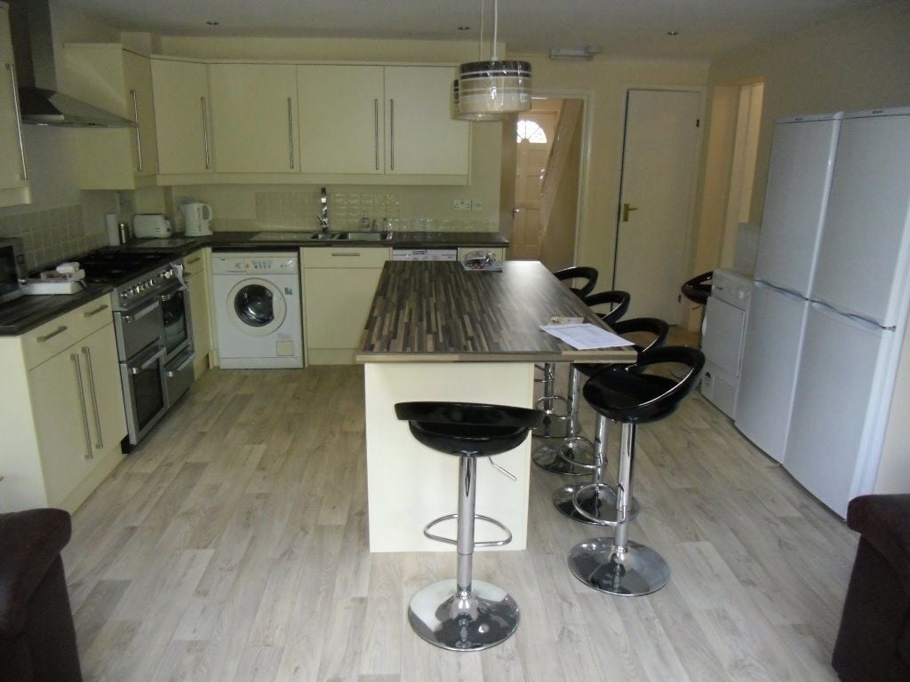 120 Heeley Road, B29 6EZ Image 4