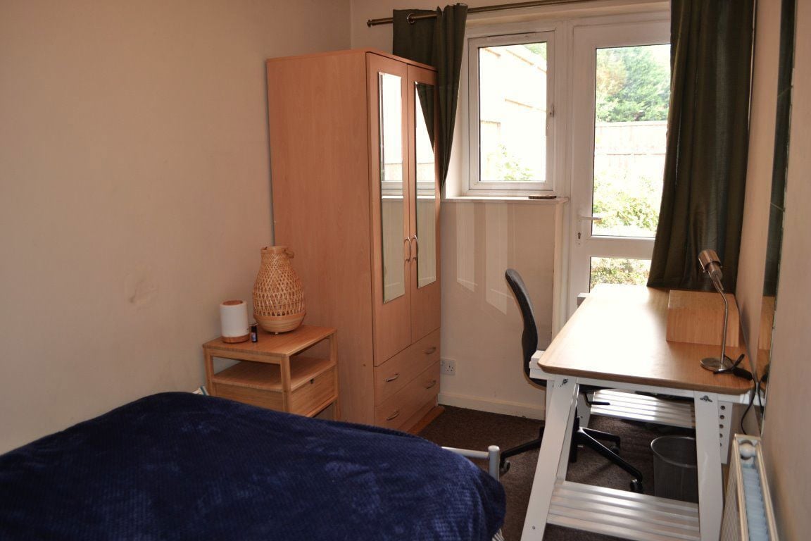 120 Heeley Road, B29 6EZ Image 9