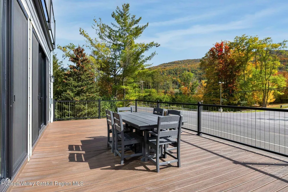 292 South St, Windham, NY 12496