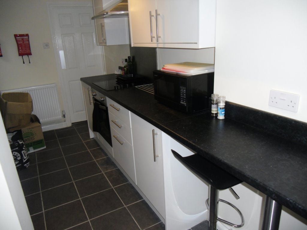 311 Tiverton Road, B29 6DA Image 5