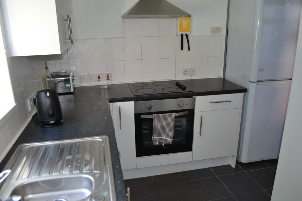 313 Tiverton Road, B29 6DA Image 4