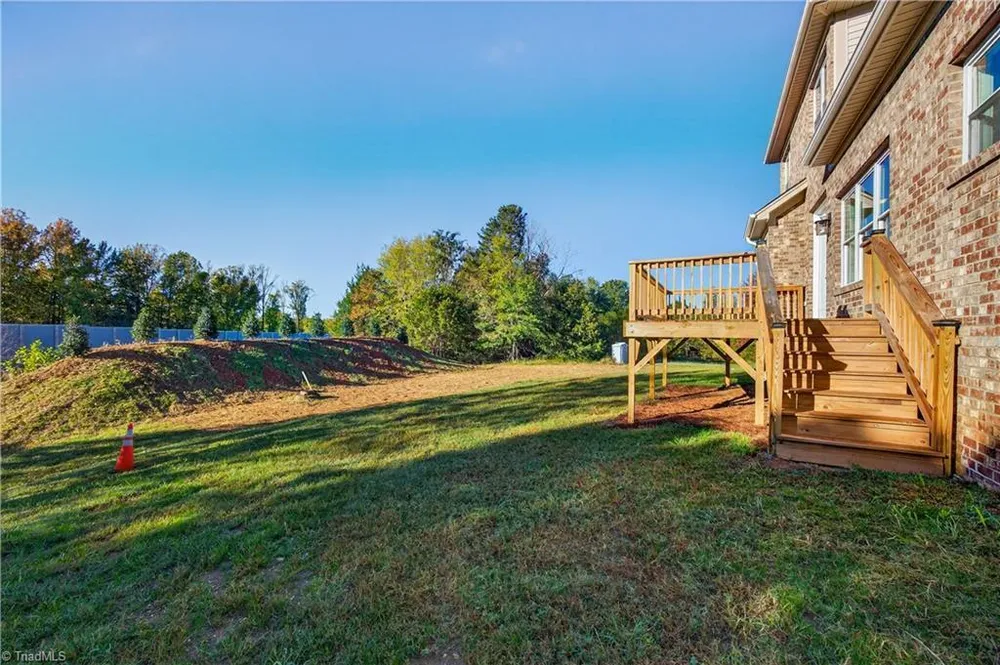 3799 Peony Way, Clemmons, NC 27012