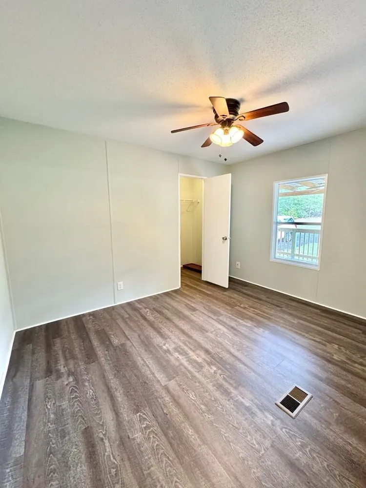 179 Lee Road 504, Phenix City, AL 36870