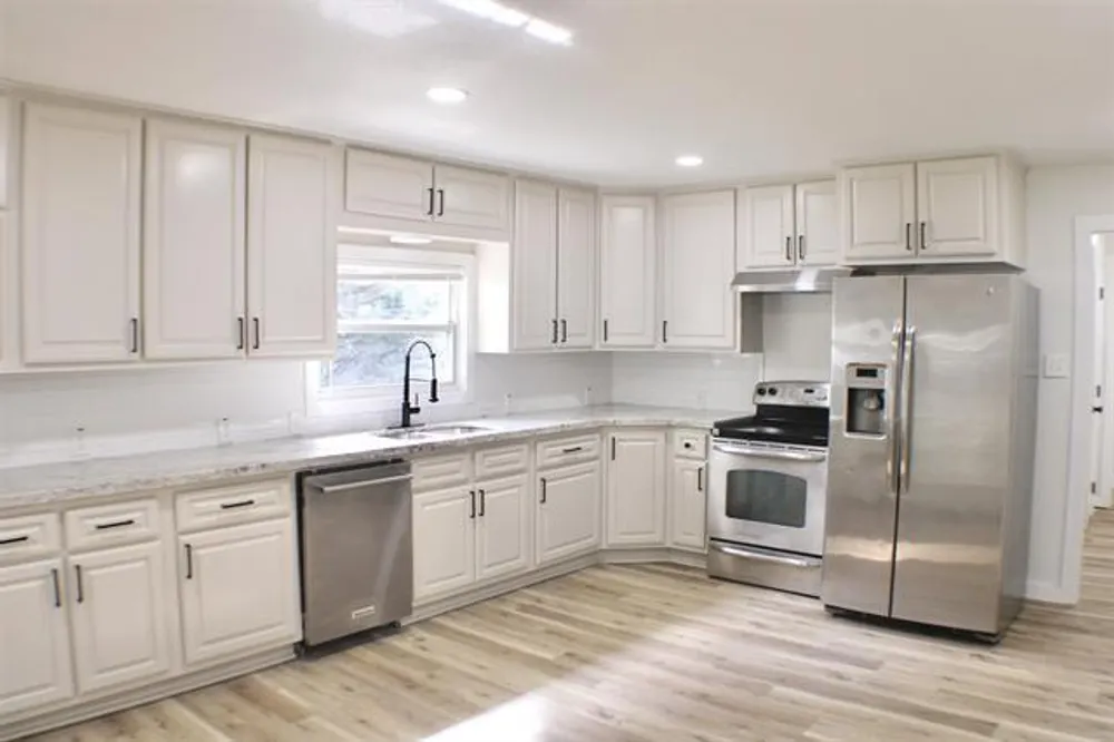 410 Belvedere Dr, Beaumont, TX 77706