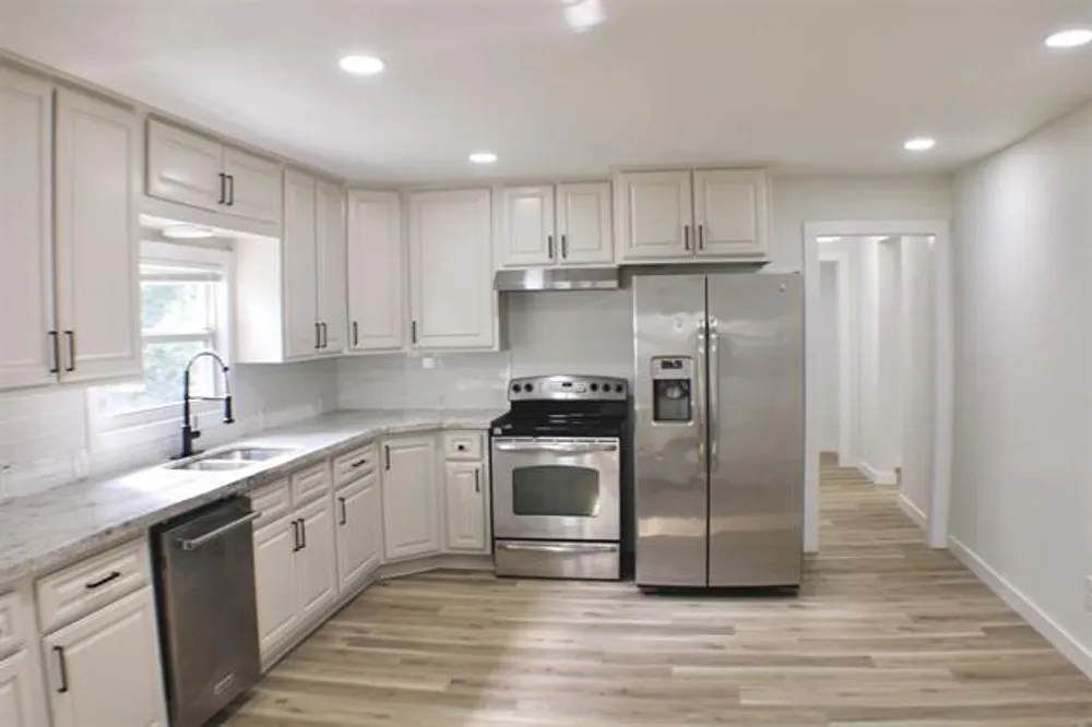 410 Belvedere Dr, Beaumont, TX 77706