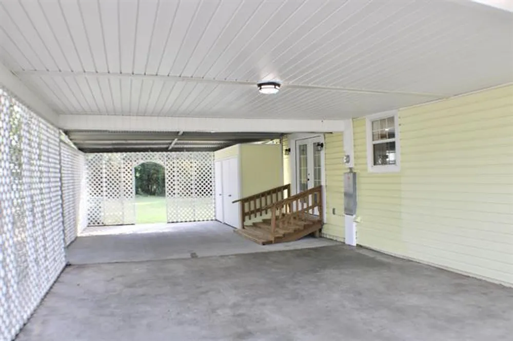 410 Belvedere Dr, Beaumont, TX 77706