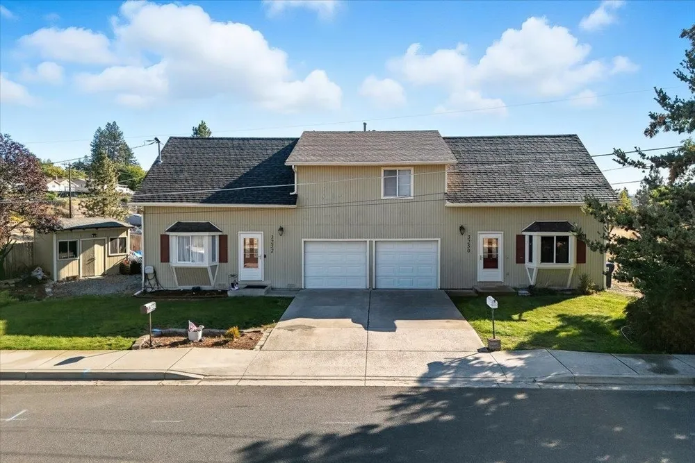 3250 N Ash Pl, Spokane, WA 99205