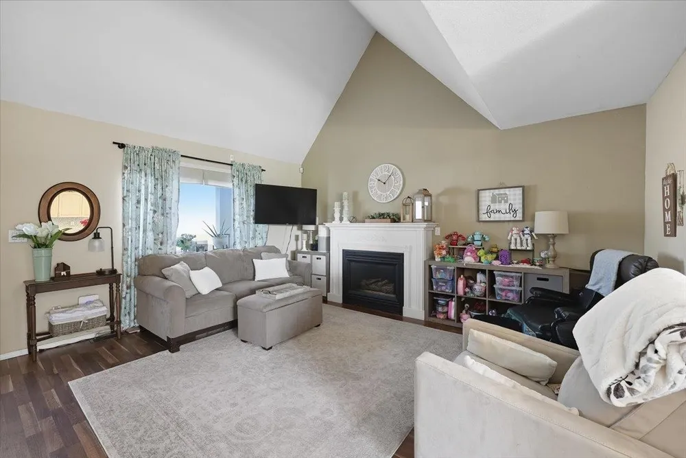 3250 N Ash Pl, Spokane, WA 99205