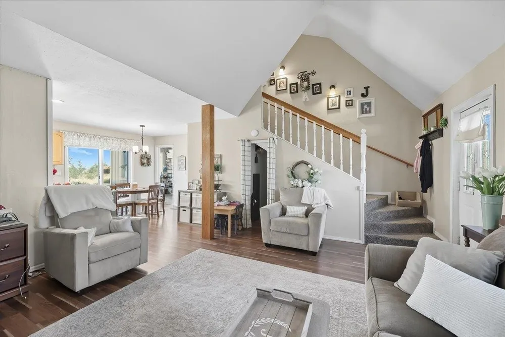 3250 N Ash Pl, Spokane, WA 99205