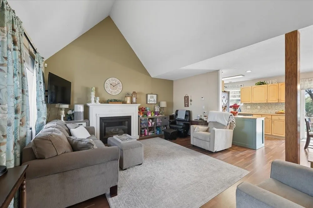 3250 N Ash Pl, Spokane, WA 99205