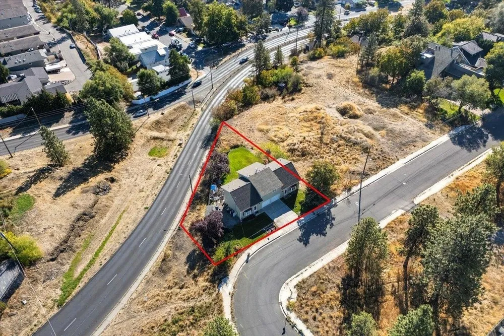 3250 N Ash Pl, Spokane, WA 99205