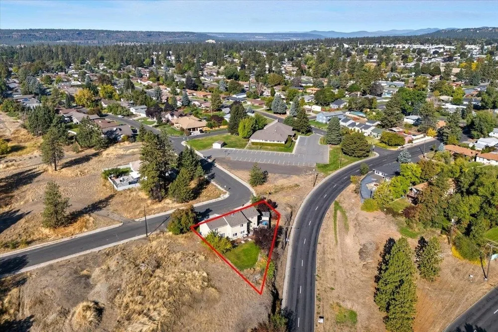3250 N Ash Pl, Spokane, WA 99205