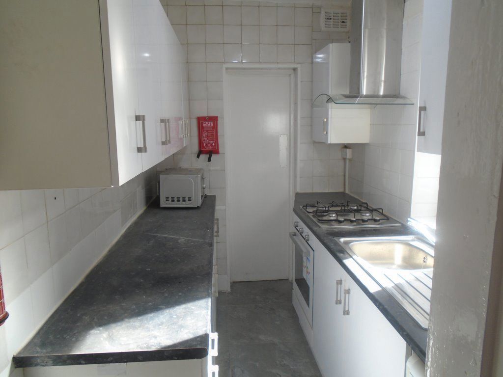 82 Dale Road, B29 6AG Image 1