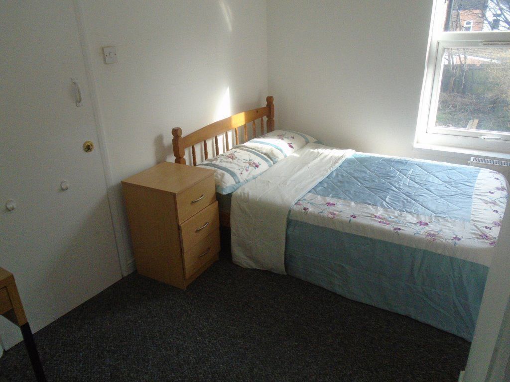 82 Dale Road, B29 6AG Image 2