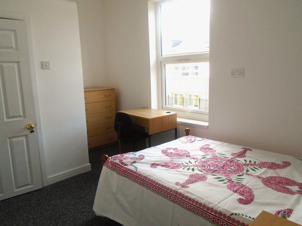82 Dale Road, B29 6AG Image 4