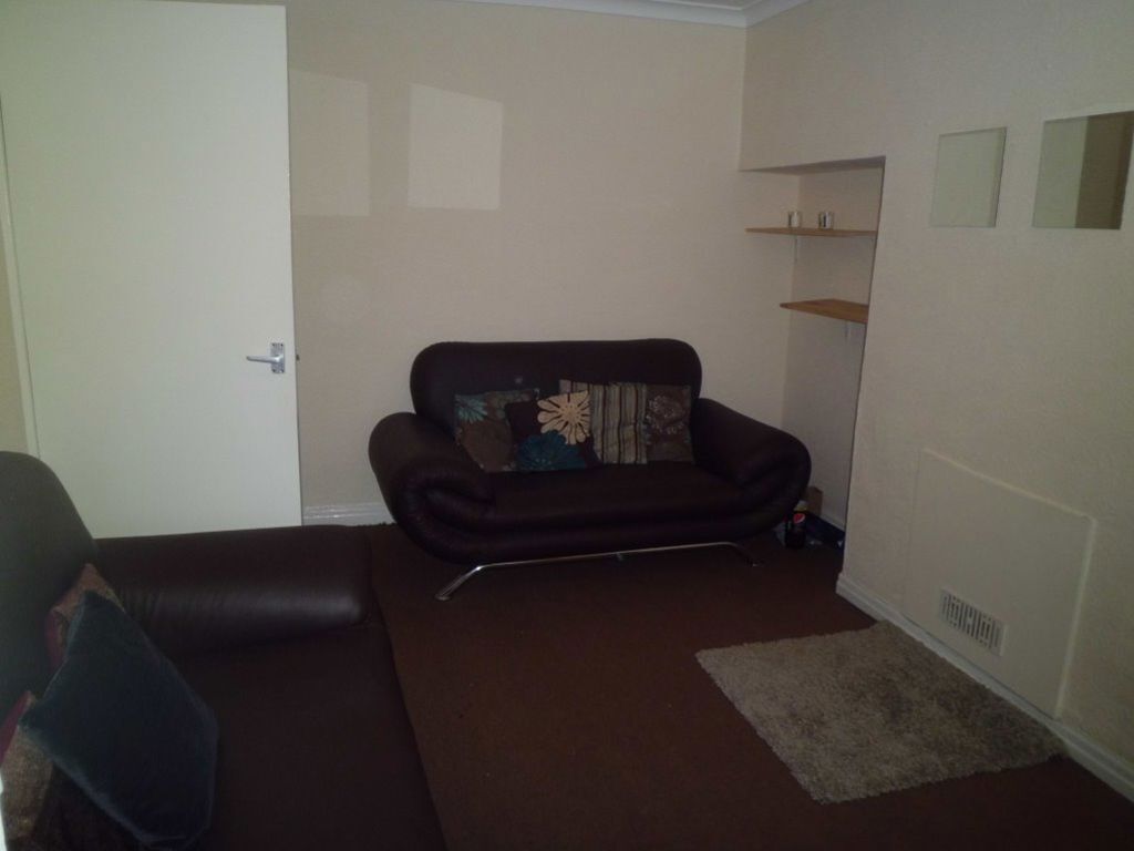 7 Langford Grove, B17 0PL Image 3