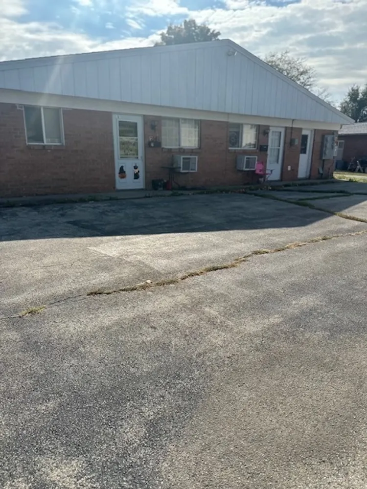 1508 Woods Ave, Normal, IL 61761