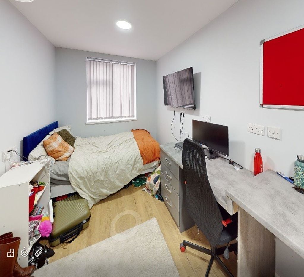 13 Harrow Road, B29 7DN Image 5