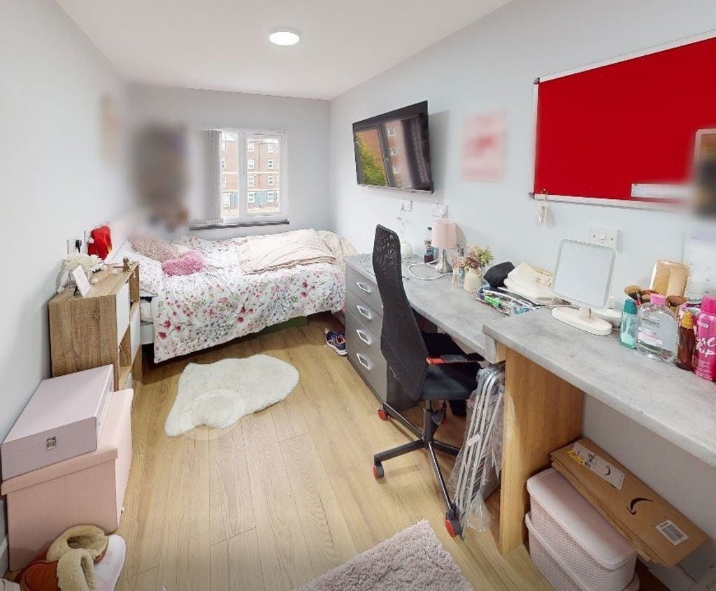 13 Harrow Road, B29 7DN Image 7