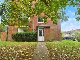 Foxwood Grove, Birmingham thumb 3