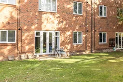 Centrifuge Way, Farnborough, GU14