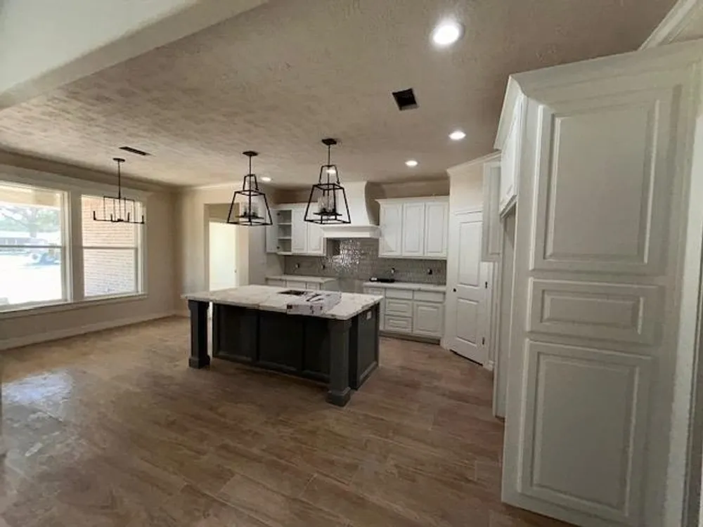 8525 Sana Drive, TX 77713