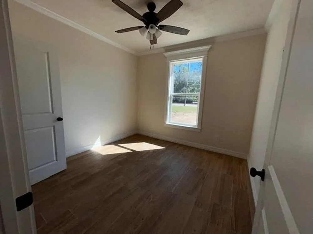 8525 Sana Drive, TX 77713
