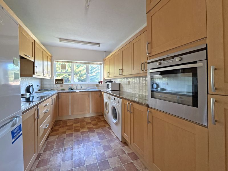 Cottington Court, Sidmouth Image 5