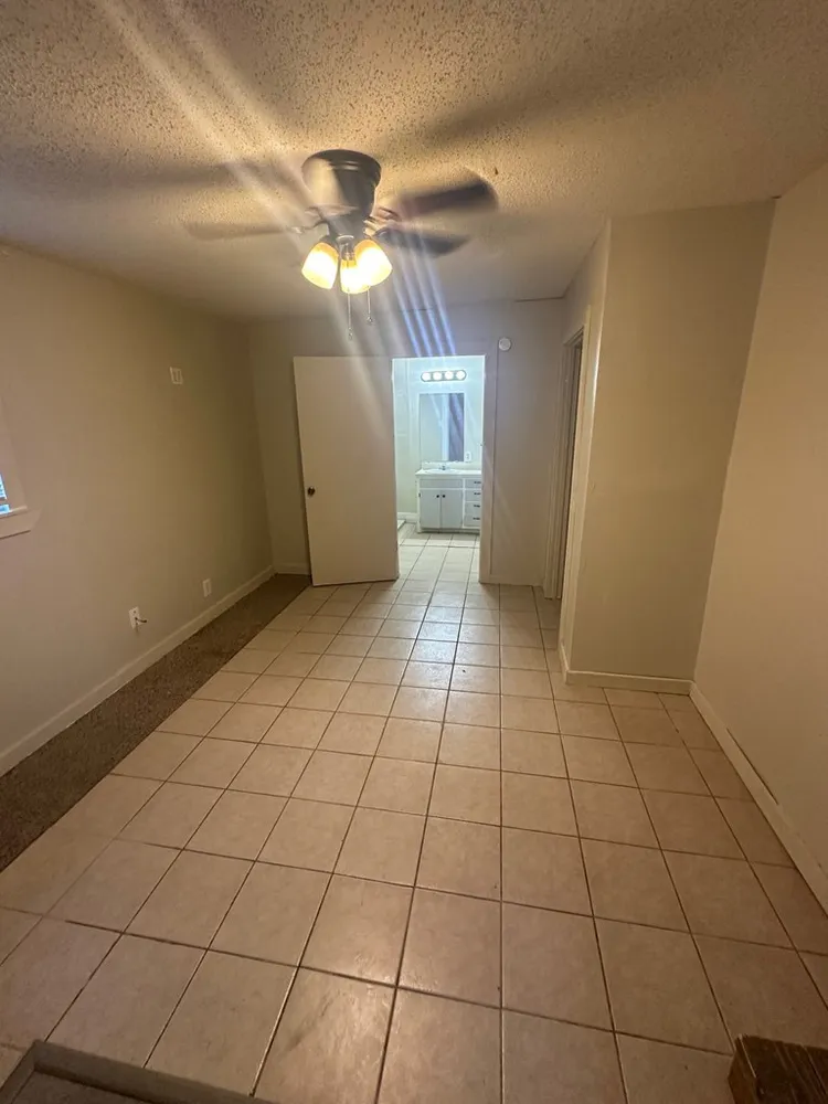 15 E 23rd St, San Angelo, TX 76903