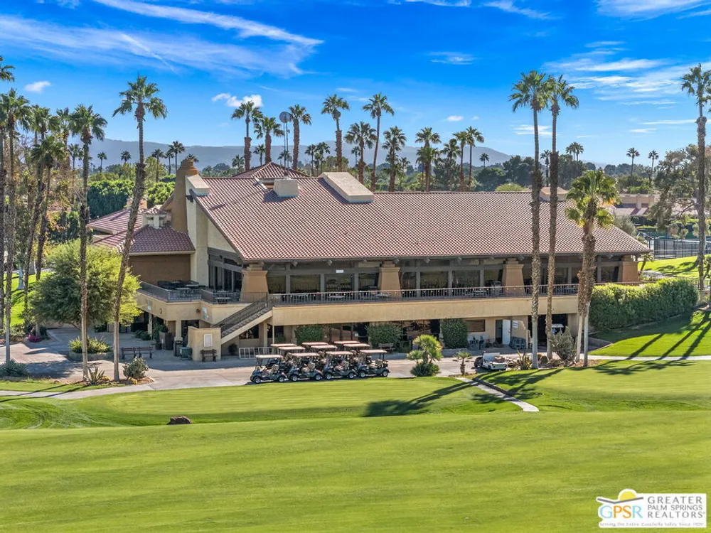 41810 Woodhaven Dr E, Palm Desert, CA 92211