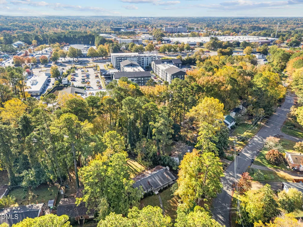 2950 Glenridge Dr, Raleigh, NC 27604