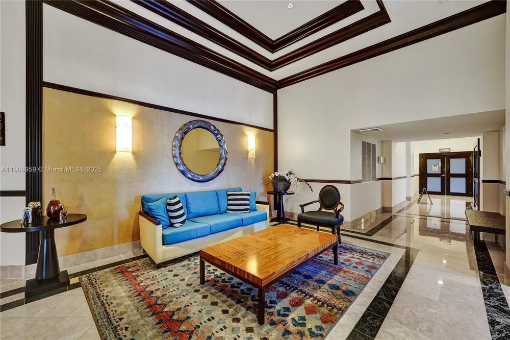 3600 Yacht Club Dr, Aventura, FL 33180