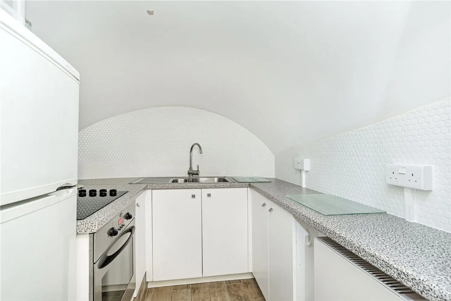 Westmoreland Terrace, London, SW1V photo 4