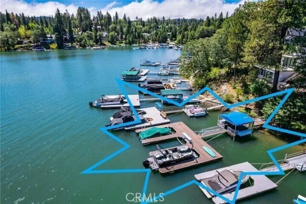 27558 W Shore Rd, Lake Arrowhead, CA 92352