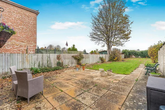 Property carousel image 14