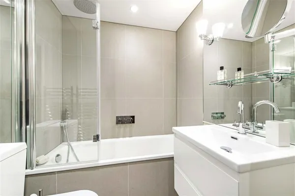 Tachbrook Street, London, SW1V photo 5