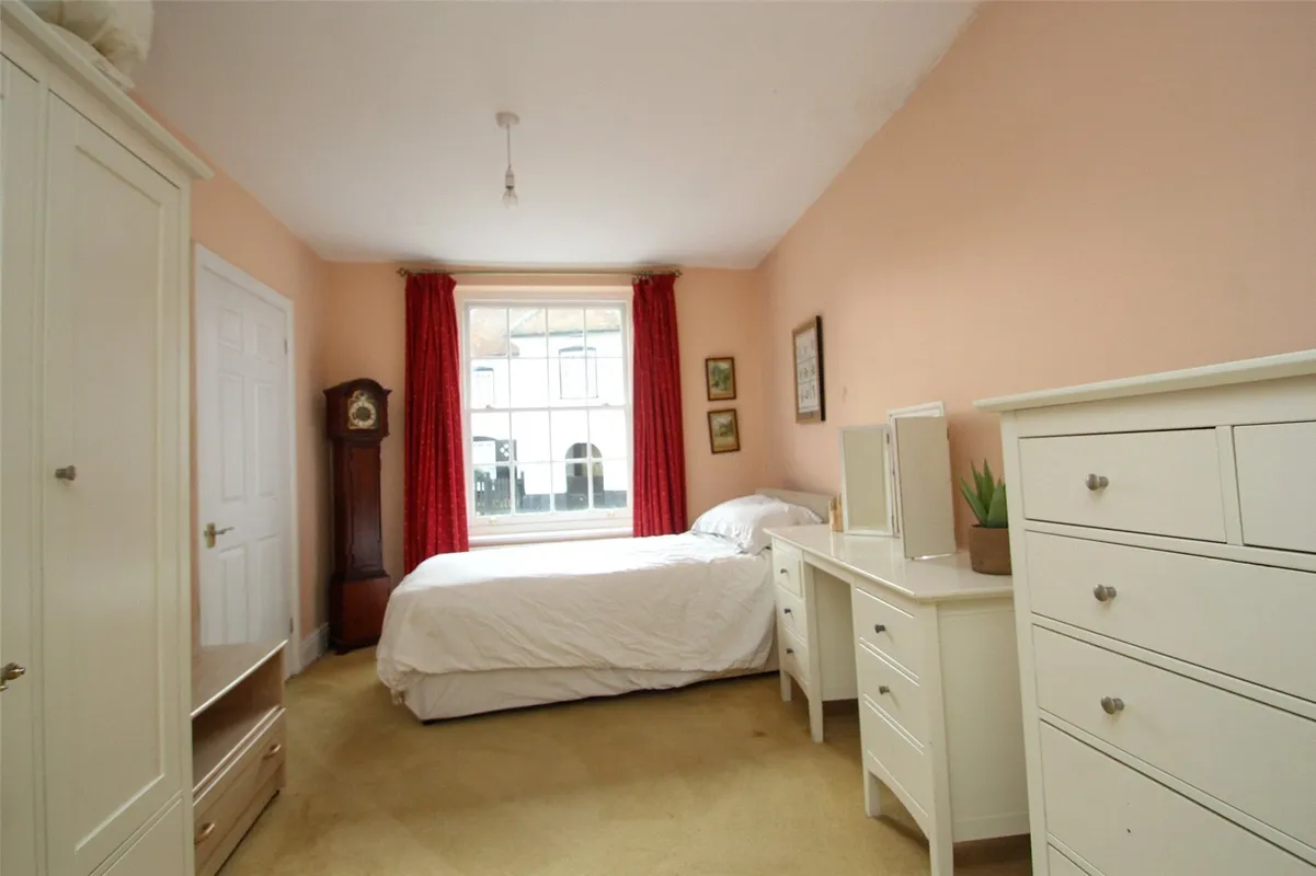 High Street, Hamble, Southampton, Hampshire, SO31