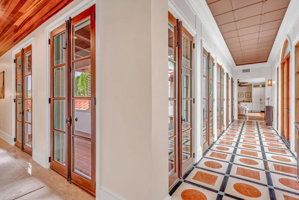 205 15th Circle, Key Colony Beach, FL 33051
