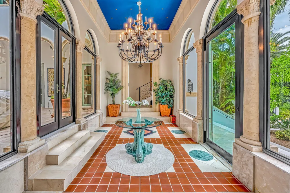 205 15th Circle, Key Colony Beach, FL 33051