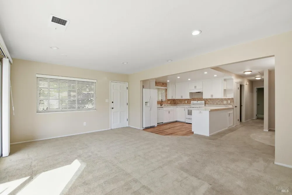 442 Las Casitas, Santa Rosa, CA 95403