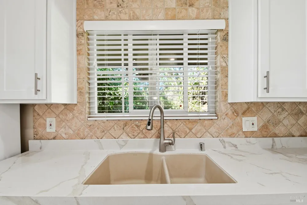 442 Las Casitas, Santa Rosa, CA 95403