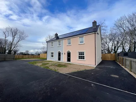 Lon Cledan, Stad Craig Ddu, Llanon, SY23
